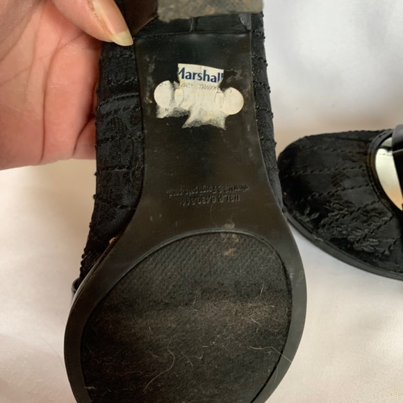 Oh So Pretty! Rampage Black Embroidered Heels! - Picture 16 of 16